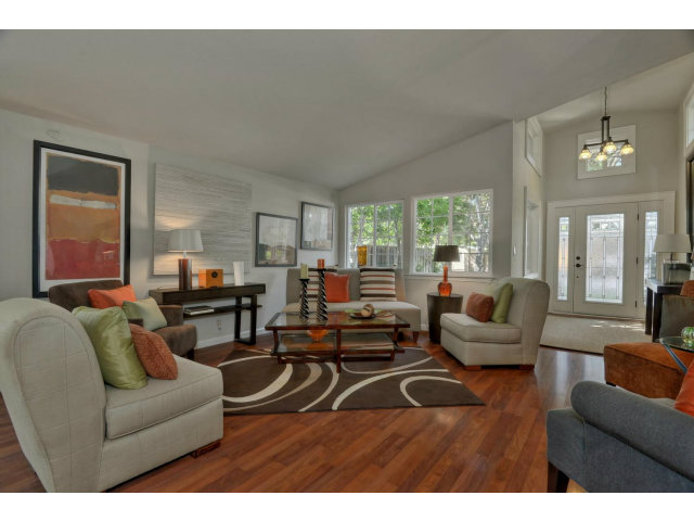 1893 San Luis Ave, Mountain View