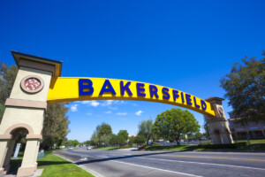 12 Popular Bakersfield, CA Neighborhoods: Where to Live in Bakersfield in 2024