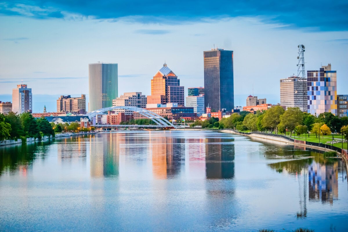 houses and apartments in rochester